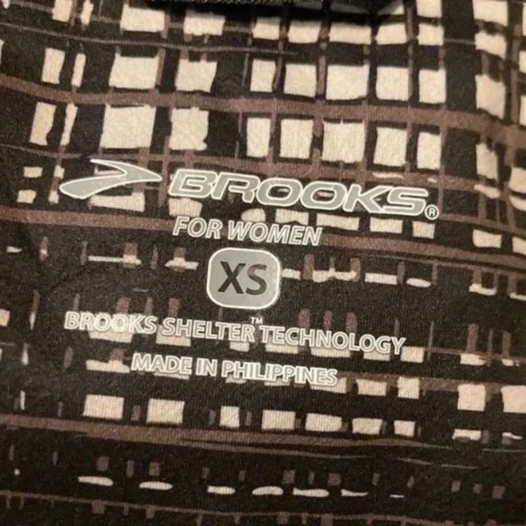 Brooks Utopia Softshell II Running Jacket Full Zip Size XS - Picture 2 of 9